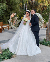 Elegant White Ball Gown Sleeveless Beaded Lace Sweep Train Satin Wedding Dress